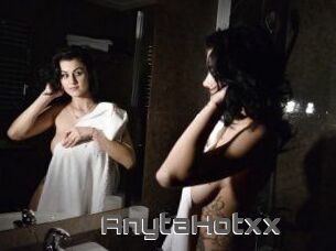 AnytaHotxx