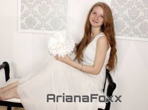 ArianaFoxx