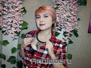 Annieecru