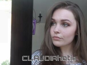 CLAUDIAhotie