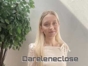 Dareleneclose