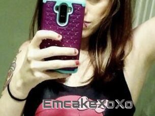 EmcakeXoXo