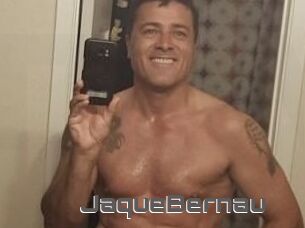 Jaque_Bernau