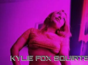 KYLIE_FOX_SQUIRTS