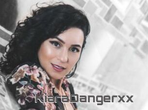 KiaraDangerxx