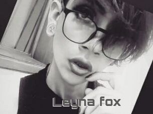 Leyna_fox