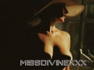 MISSDIVINEXXX