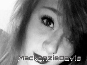 Mackenzie_Davis