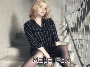 Maya_Fox