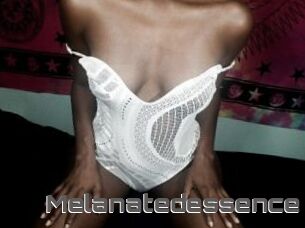 Melanatedessence