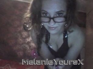 MelanieYoursX