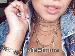 MiaSimms