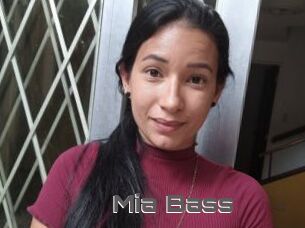 Mia_Bass