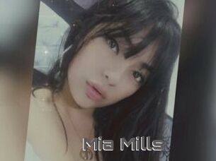 Mia_Mills