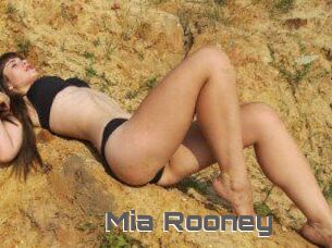 Mia_Rooney