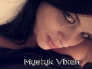 Mystyk_Vixen