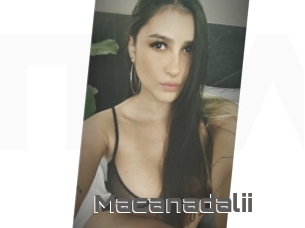 Macanadalii