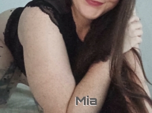 Mia
