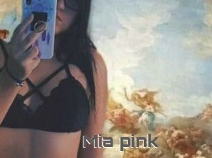 Mia_pink