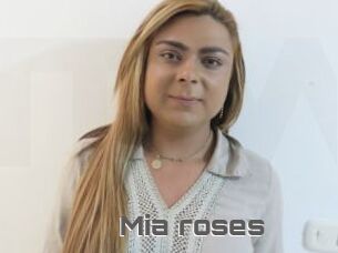 Mia_roses