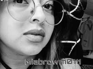 Miabrowm0111