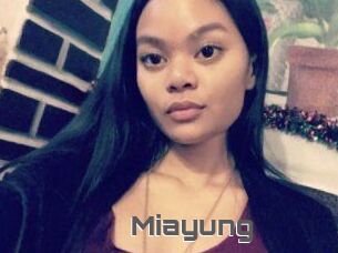 Mia_yung