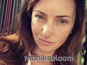 Monikabloom