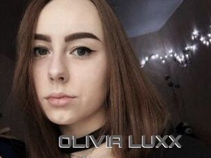 OLIVIA_LUXX