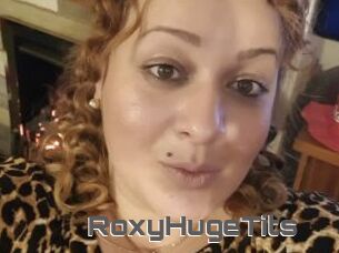 RoxyHugeTits