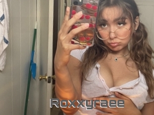Roxxyraee