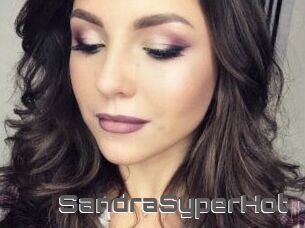 SandraSyperHot
