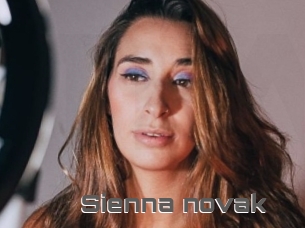 Sienna_novak