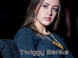 Twiggy_Banks