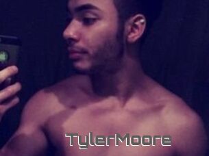 Tyler_Moore